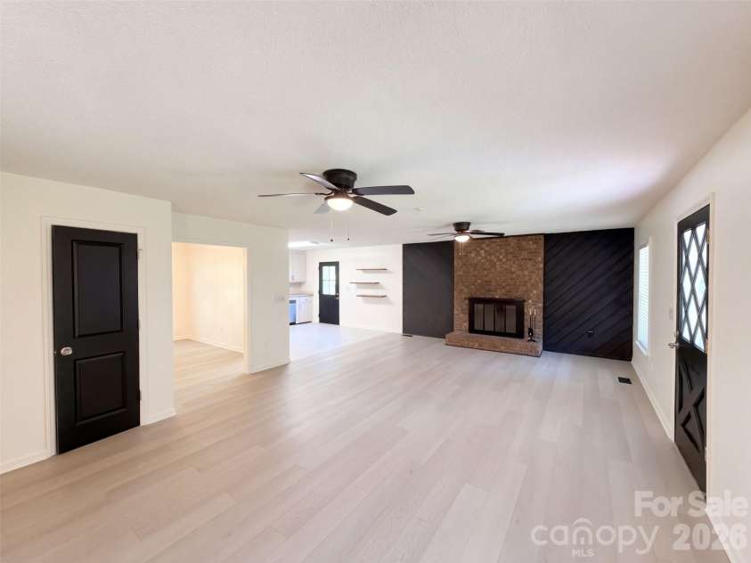 670 Mount Pleasant Road, Mount Pleasant, NC 28124.  MLS# CAR4427342, YatesRealty ID 52354. 