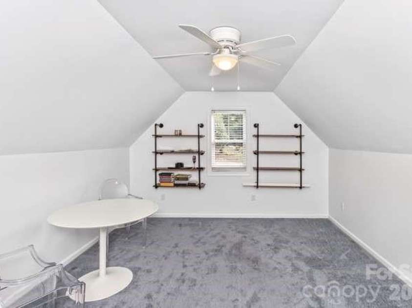 634 Vista Falls Road, Mills River, NC 28759.  MLS# CAR4419847, YatesRealty ID 52355. 