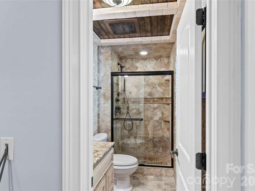 3103 Centennial Street, High Point, NC 27265.  MLS# CAR4426868, YatesRealty ID 52357. 