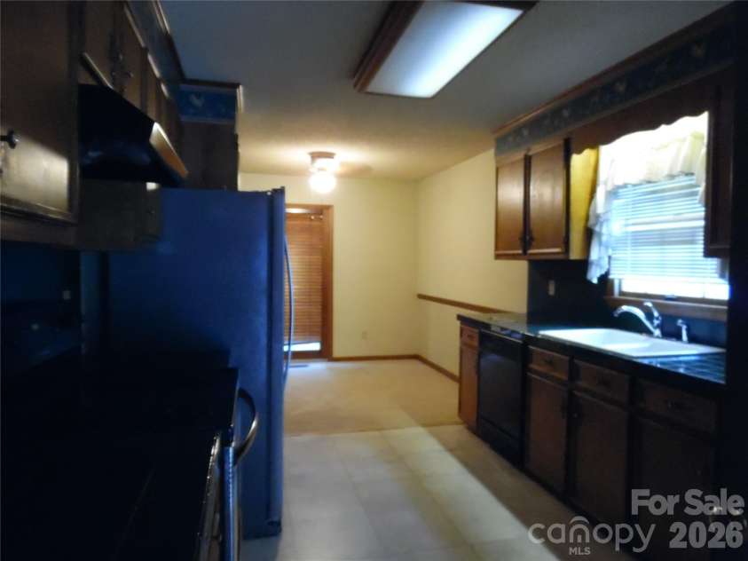 1453 Marshbrooke Lane, Catawba, NC 28609.  MLS# CAR4427196, YatesRealty ID 52360. 