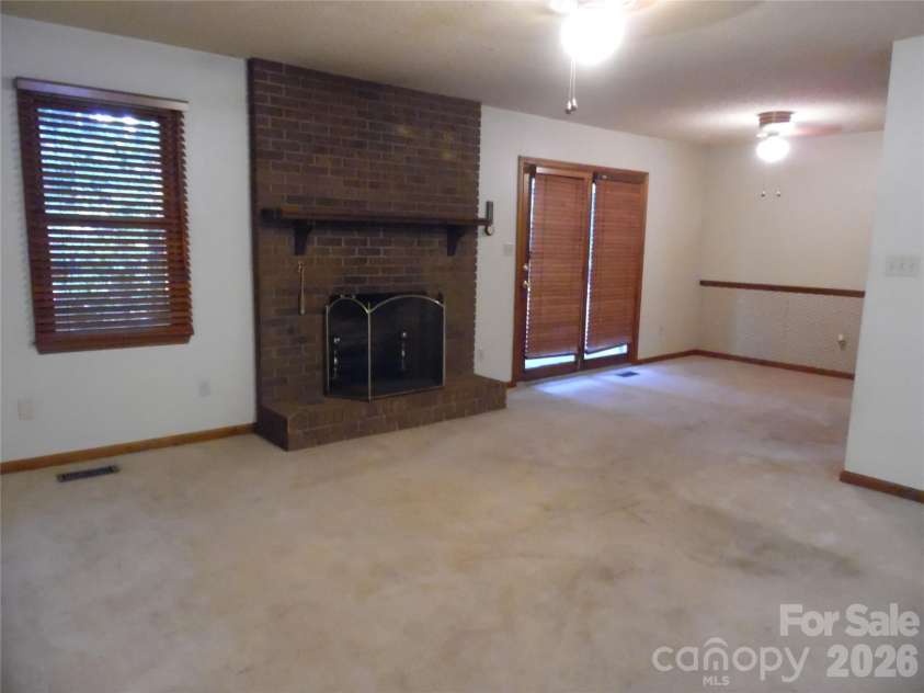 1453 Marshbrooke Lane, Catawba, NC 28609.  MLS# CAR4427196, YatesRealty ID 52360. 