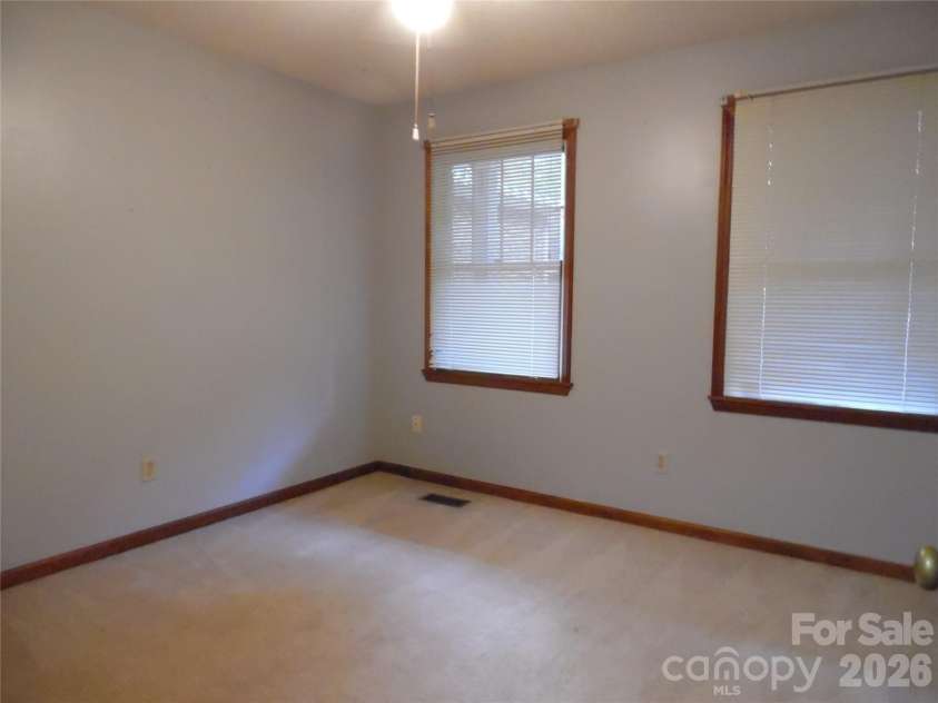1453 Marshbrooke Lane, Catawba, NC 28609.  MLS# CAR4427196, YatesRealty ID 52360. 