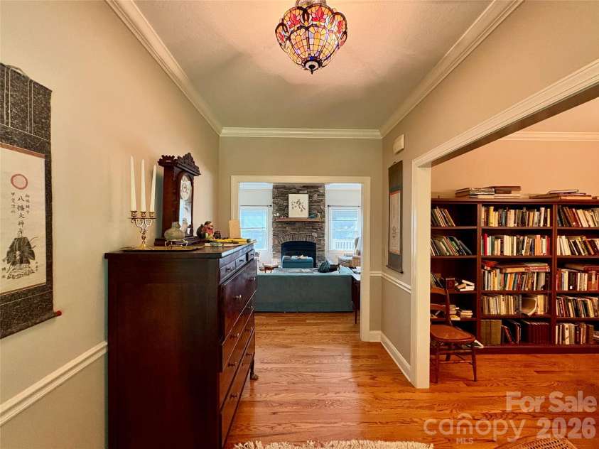 502 Pace Road, Hendersonville, NC 28792.  MLS# CAR4427291, YatesRealty ID 52361. 