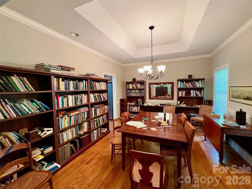 502 Pace Road, Hendersonville, NC 28792.  MLS# CAR4427291, YatesRealty ID 52361. 