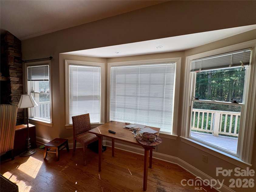 502 Pace Road, Hendersonville, NC 28792.  MLS# CAR4427291, YatesRealty ID 52361. 