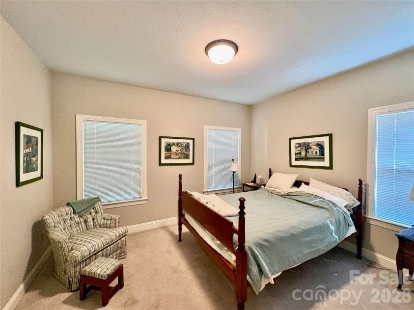 502 Pace Road, Hendersonville, NC 28792.  MLS# CAR4427291, YatesRealty ID 52361. 