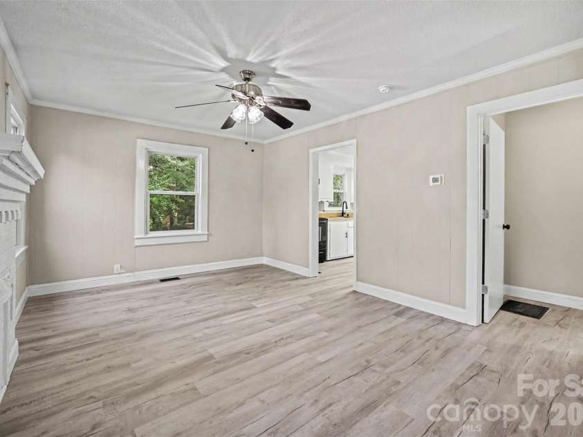 312 Prince Street, Kannapolis, NC 28083.  MLS# CAR4424619, YatesRealty ID 52367. 