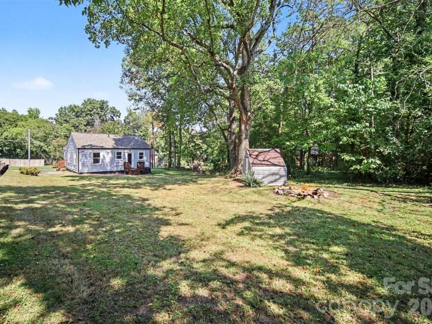 312 Prince Street, Kannapolis, NC 28083.  MLS# CAR4424619, YatesRealty ID 52367. 