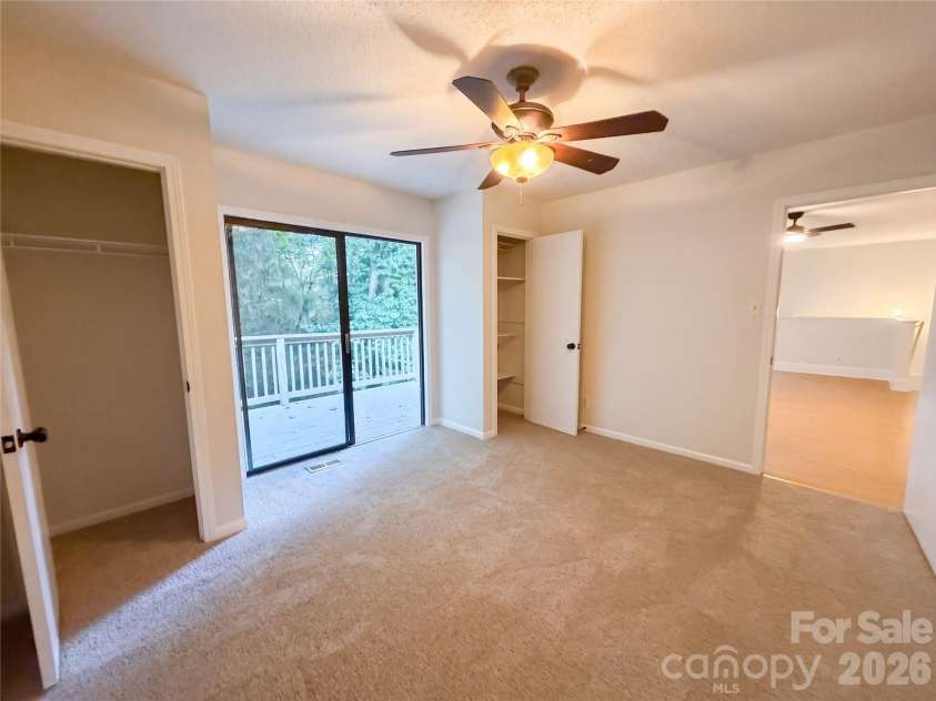 4043 Windward Drive, Tega Cay, SC 29708.  MLS# CAR4426167, YatesRealty ID 52375. 