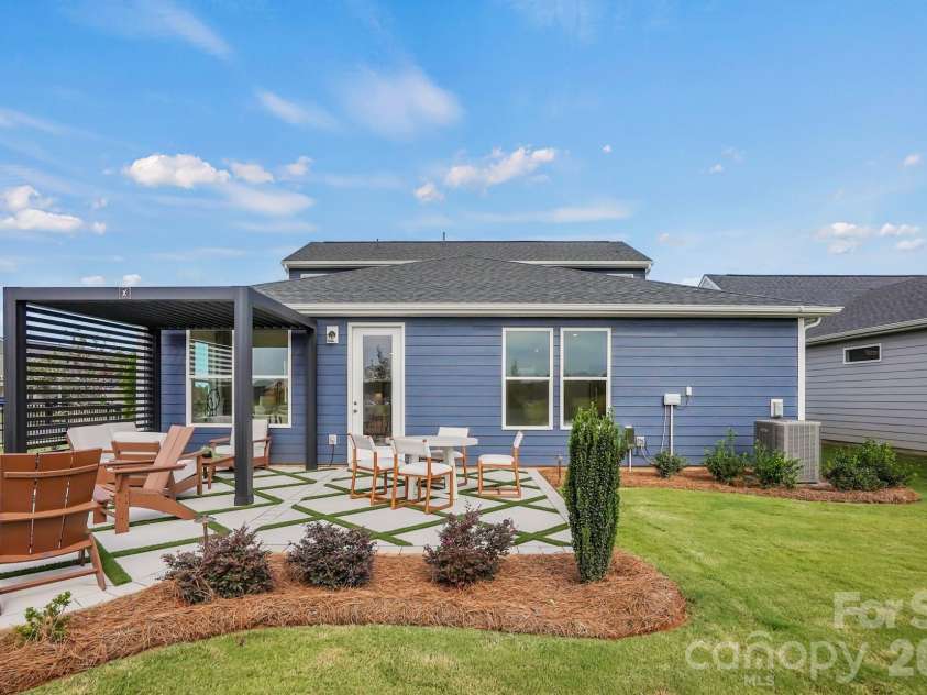 1610 Cavern View Way, Midland, NC 28107.  MLS# CAR4422231, YatesRealty ID 52376. Representative Photos