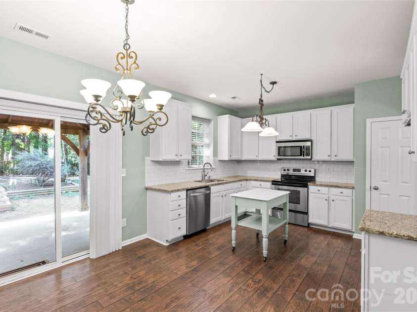 4260 Wiregrass Road, Indian Land, SC 29707.  MLS# CAR4426799, YatesRealty ID 52377. Large open kitchen