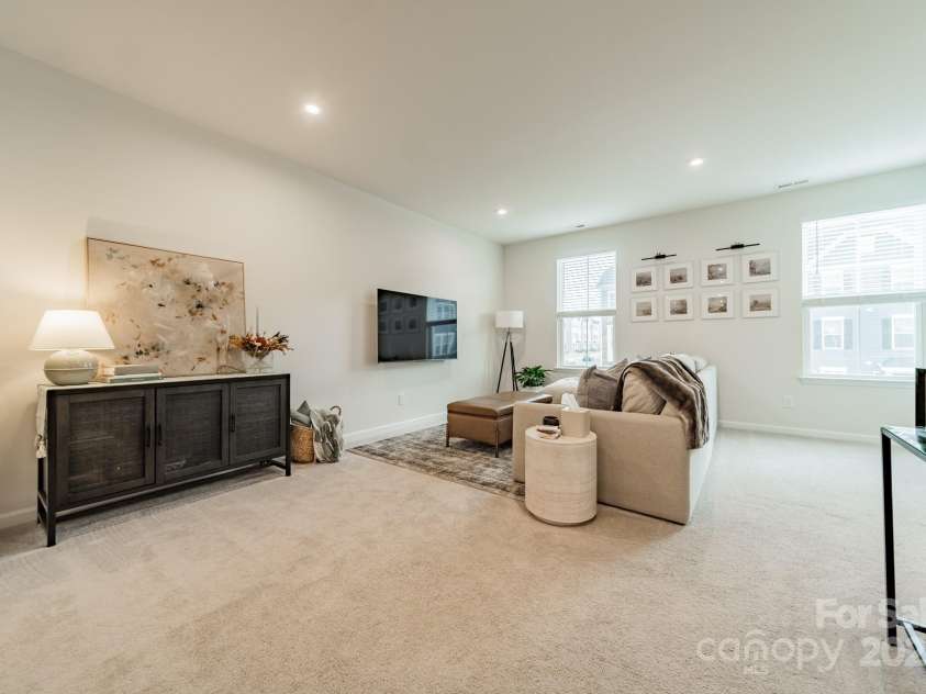 3104 Timber Mill Drive, Matthews, NC 28104.  MLS# CAR4234429, YatesRealty ID 5238. 