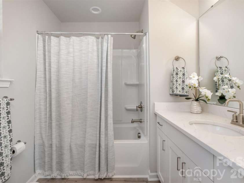 344D Lincoln Street, Concord, NC 28025.  MLS# CAR4355432, YatesRealty ID 5238. Primary Bathroom of Model Home