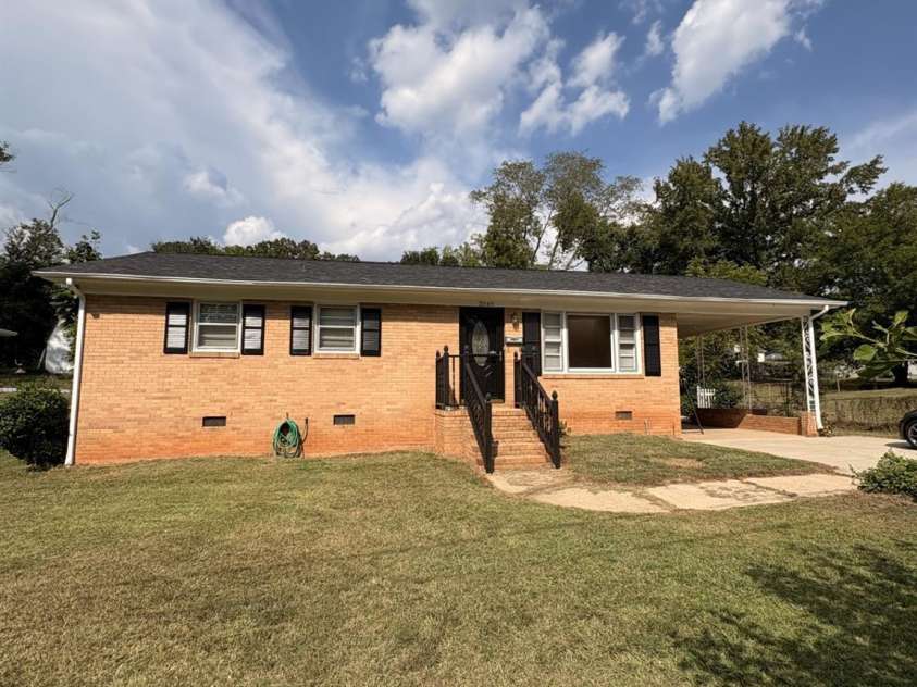 204 Nims Road, Mount Holly, NC 28120.  MLS# CAR4426810, YatesRealty ID 52380. Front