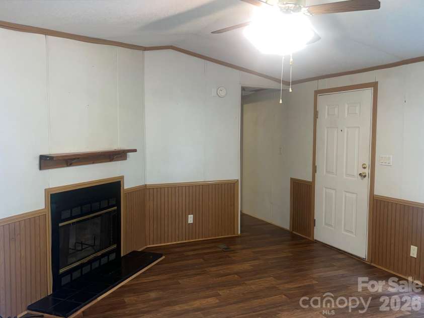 5543 White Oaks Drive, Morganton, NC 28655.  MLS# CAR4426777, YatesRealty ID 52381. 