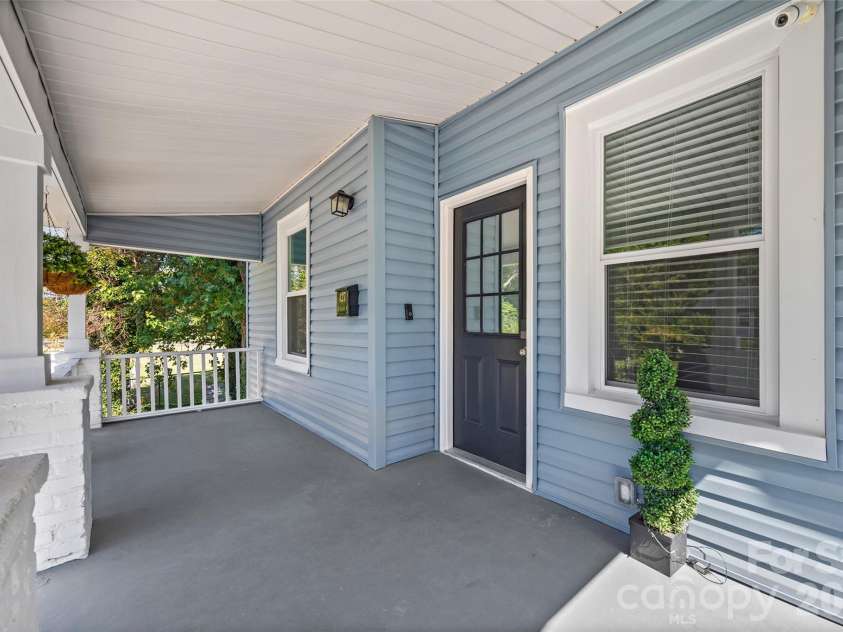 427 Oates Street, Rock Hill, SC 29730.  MLS# CAR4427081, YatesRealty ID 52382. 