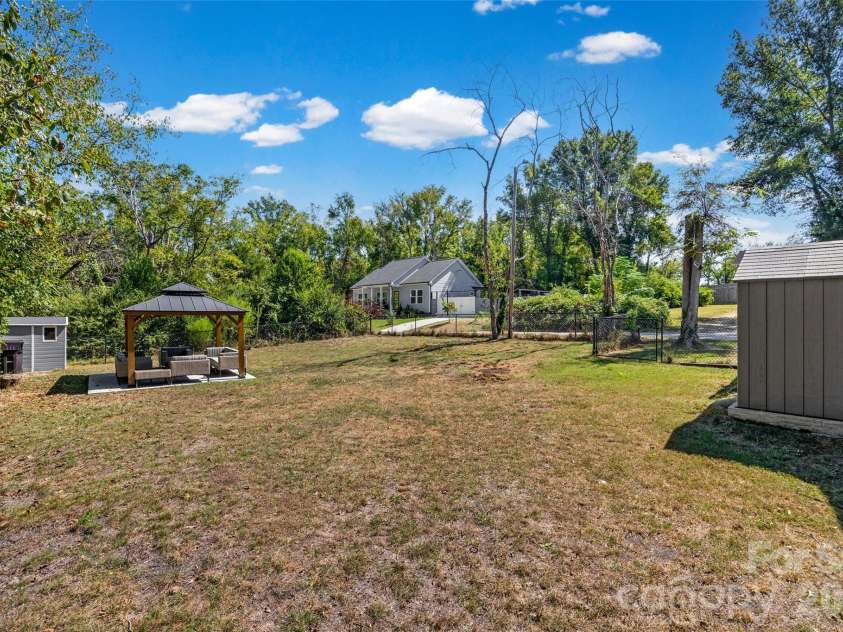 427 Oates Street, Rock Hill, SC 29730.  MLS# CAR4427081, YatesRealty ID 52382. 
