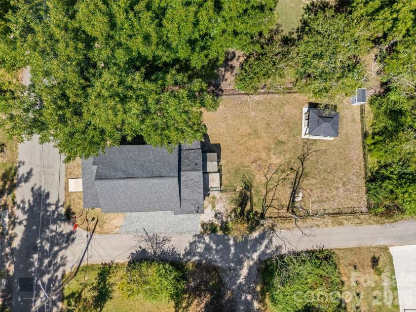 427 Oates Street, Rock Hill, SC 29730.  MLS# CAR4427081, YatesRealty ID 52382. 