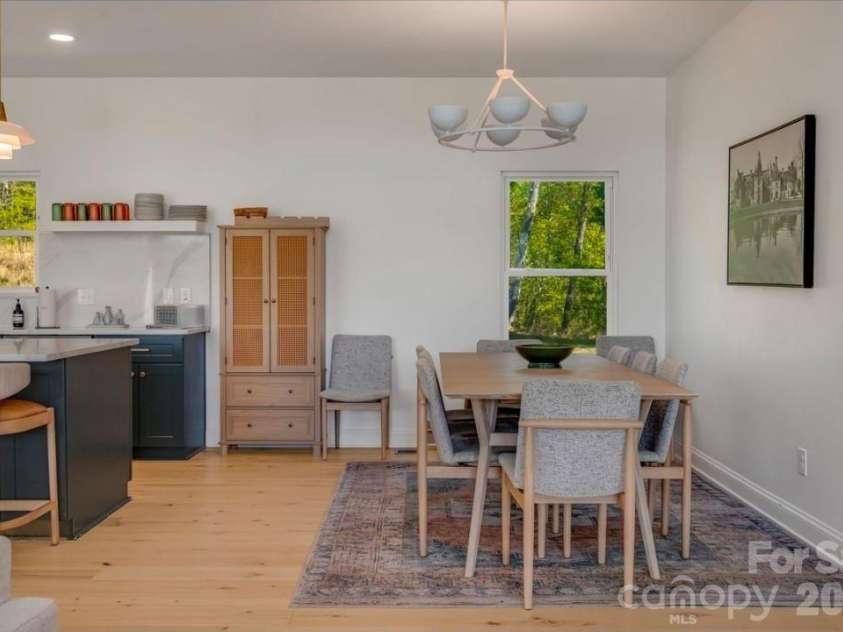 58 Bird Creek Estates Road, Black Mountain, NC 28711.  MLS# CAR4427379, YatesRealty ID 52383. 