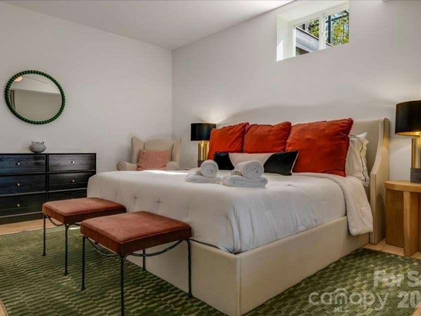 58 Bird Creek Estates Road, Black Mountain, NC 28711.  MLS# CAR4427379, YatesRealty ID 52383. Lower Level Bedroom 4