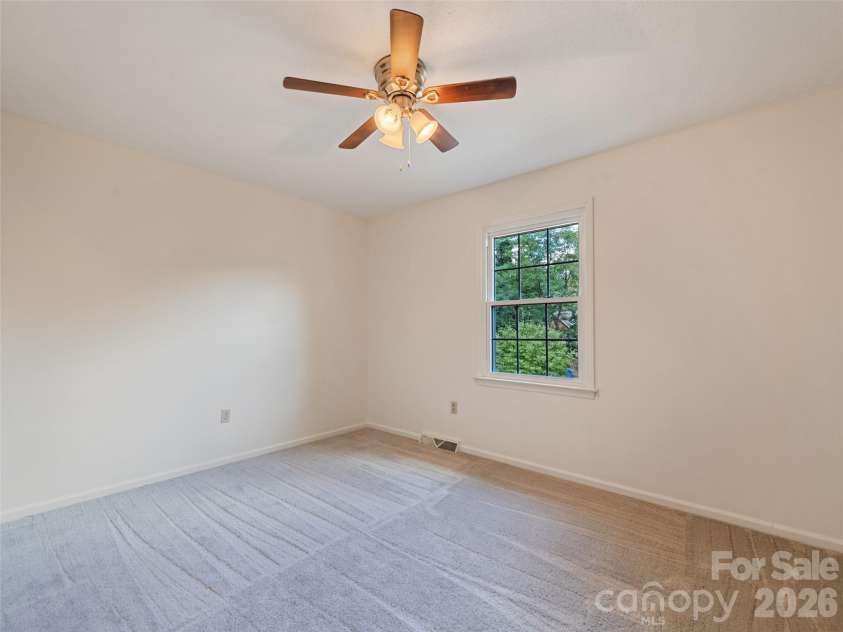 11 Crestwood Lane, Candler, NC 28715.  MLS# CAR4427440, YatesRealty ID 52386. 