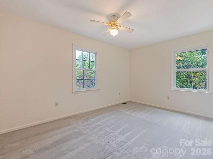11 Crestwood Lane, Candler, NC 28715.  MLS# CAR4427440, YatesRealty ID 52386. 