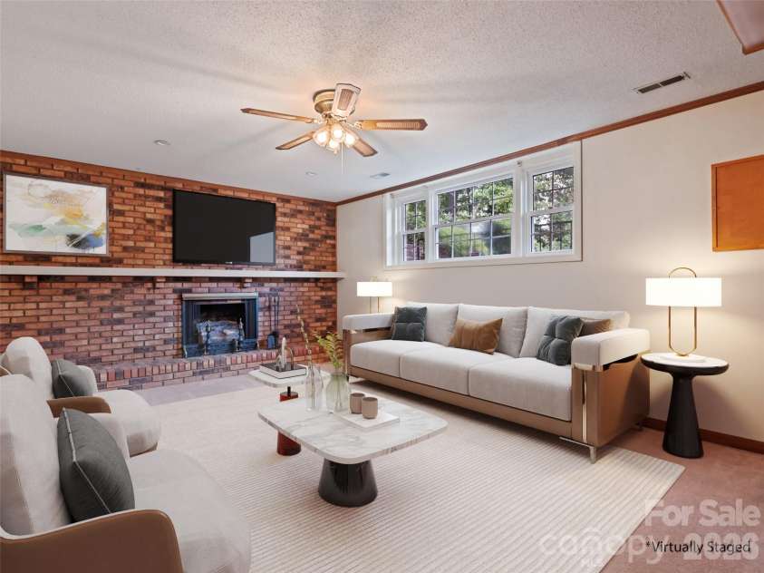 11 Crestwood Lane, Candler, NC 28715.  MLS# CAR4427440, YatesRealty ID 52386. 