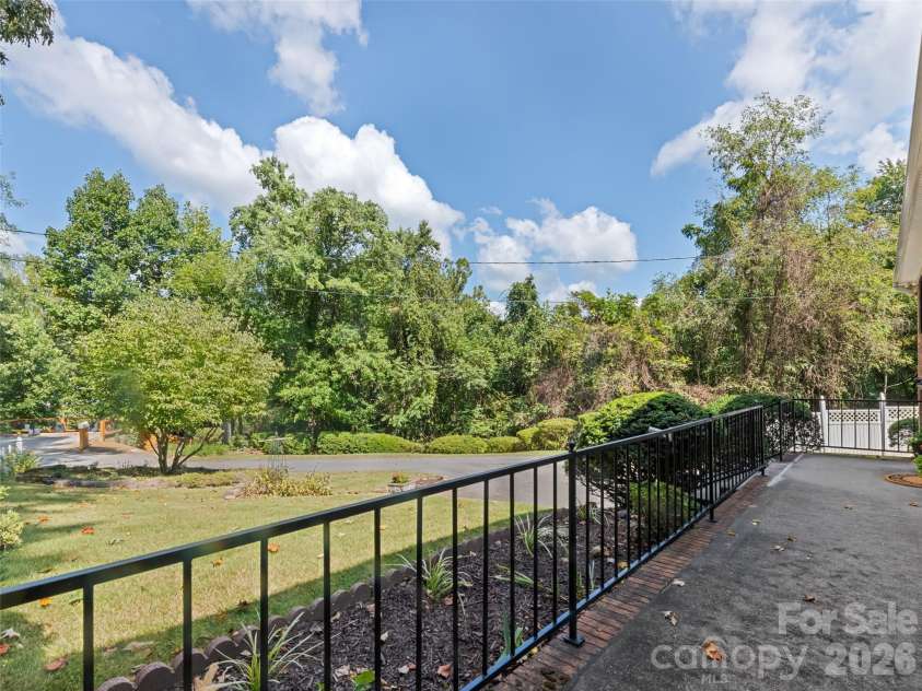 11 Crestwood Lane, Candler, NC 28715.  MLS# CAR4427440, YatesRealty ID 52386. 