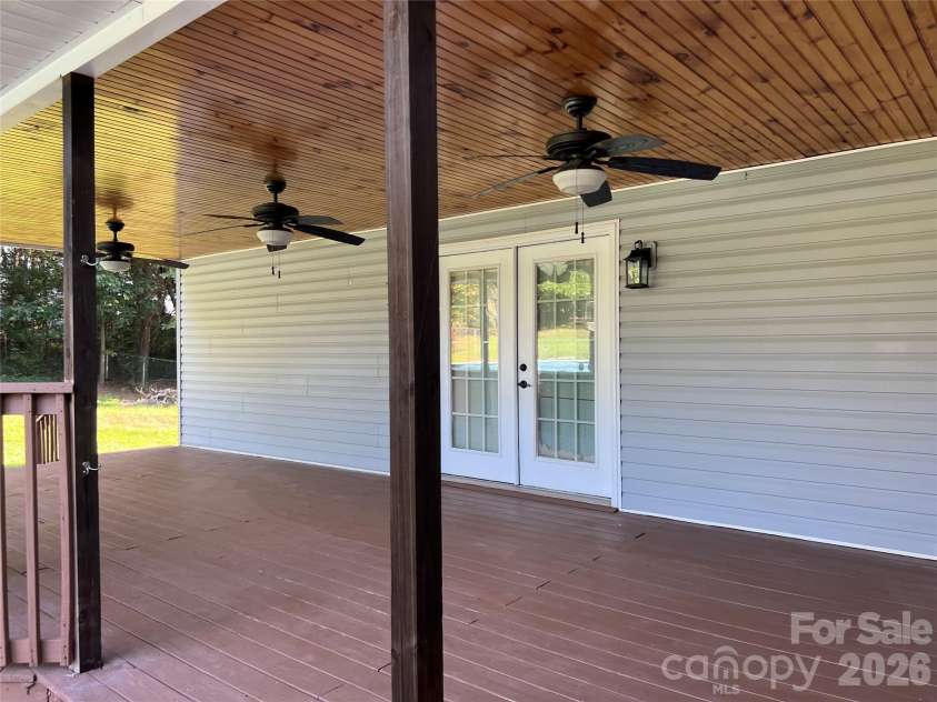 1129 Lyndsey Brooke Court, Lincolnton, NC 28092.  MLS# CAR4425478, YatesRealty ID 52387. 