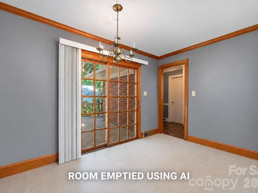 4514 Wilgrove Mint Hill Road, Mint Hill, NC 28227.  MLS# CAR4423298, YatesRealty ID 52389. Breakfast dining w/ access to back deck