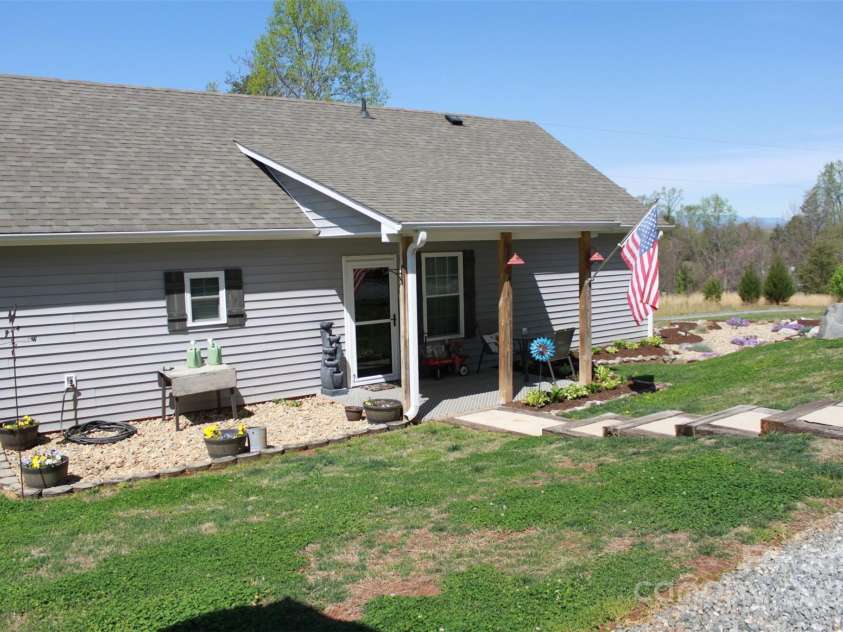 103 Verbinia Drive, Rutherfordton, NC 28139.  MLS# CAR4242200, YatesRealty ID 5239. 