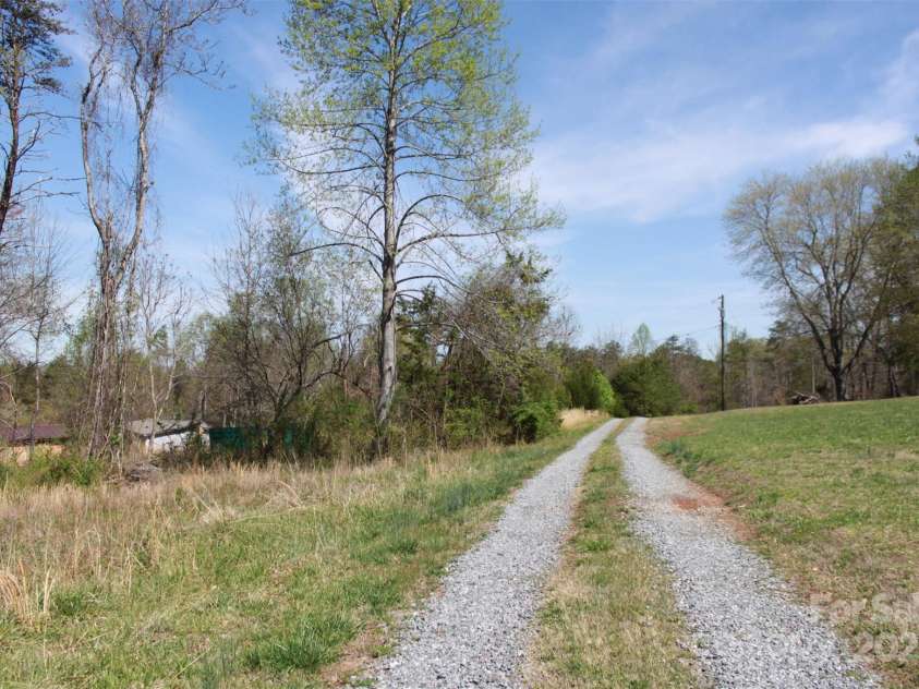 103 Verbinia Drive, Rutherfordton, NC 28139.  MLS# CAR4242200, YatesRealty ID 5239. 