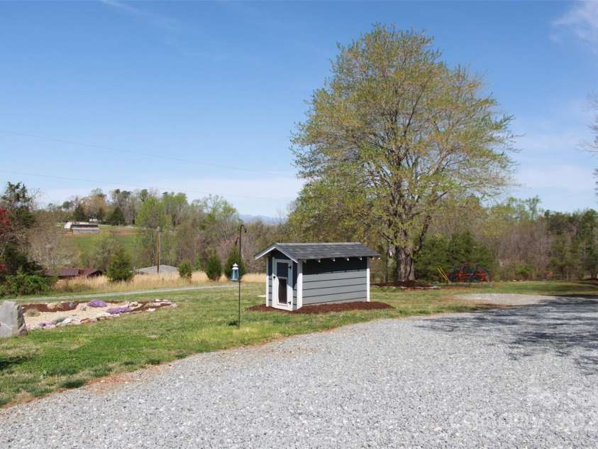 103 Verbinia Drive, Rutherfordton, NC 28139.  MLS# CAR4242200, YatesRealty ID 5239. 