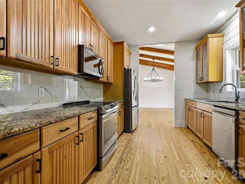 170 Countrytyme Lane, Iron Station, NC 28080.  MLS# CAR4426755, YatesRealty ID 52390. Kitchen