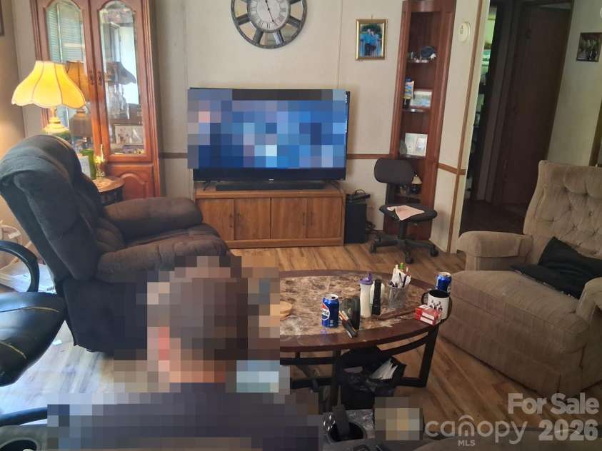 1215 Peak Place, Lenoir, NC 28645.  MLS# CAR4427420, YatesRealty ID 52391. 