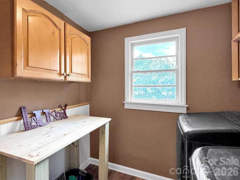 410 Westwood Circle, Waynesville, NC 28786.  MLS# CAR4426361, YatesRealty ID 52393. Laundry room