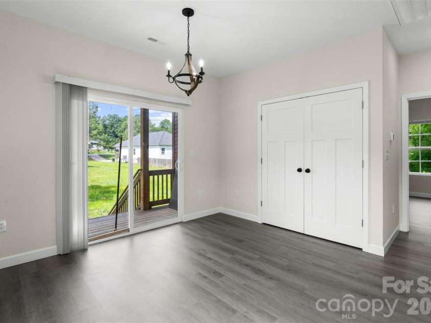 208 Nottingham Drive, York, SC 29745.  MLS# CAR4388406, YatesRealty ID 52398. 