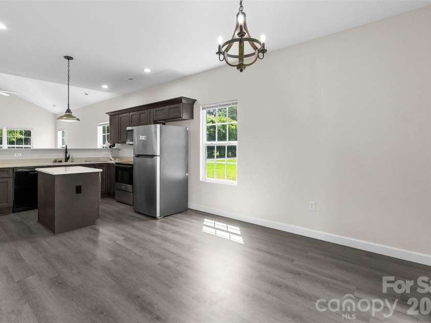208 Nottingham Drive, York, SC 29745.  MLS# CAR4388406, YatesRealty ID 52398. 
