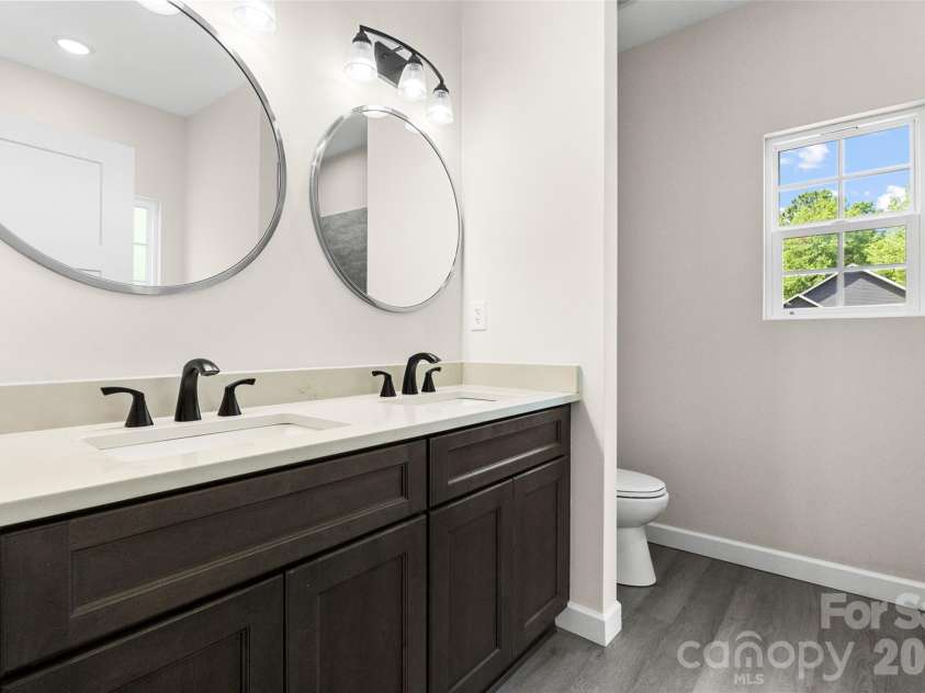 208 Nottingham Drive, York, SC 29745.  MLS# CAR4388406, YatesRealty ID 52398. 