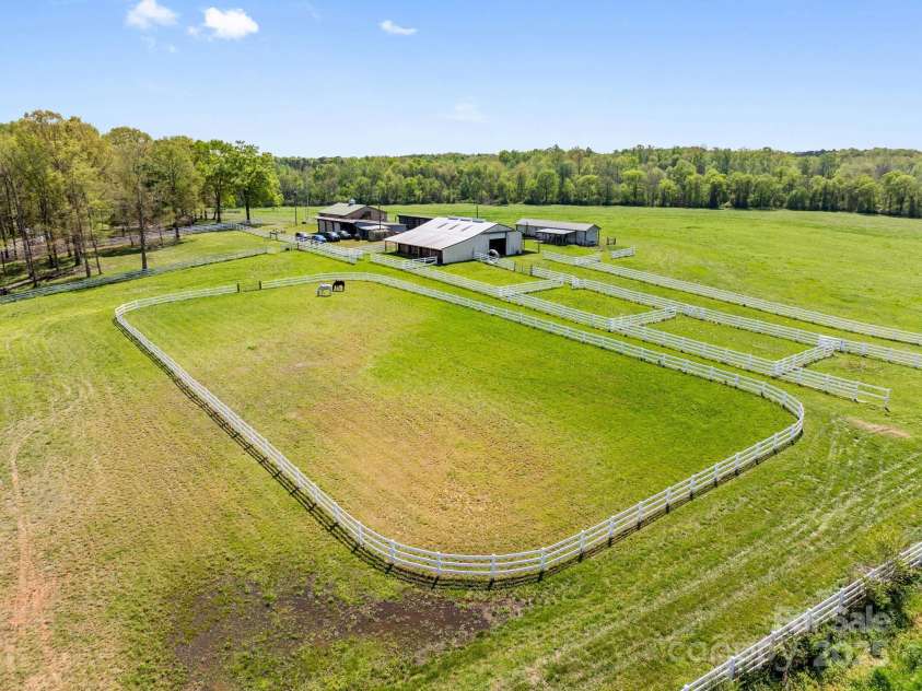 15670 Bethel Avenue Extension, Midland, NC 28107.  MLS# CAR4245551, YatesRealty ID 524. 