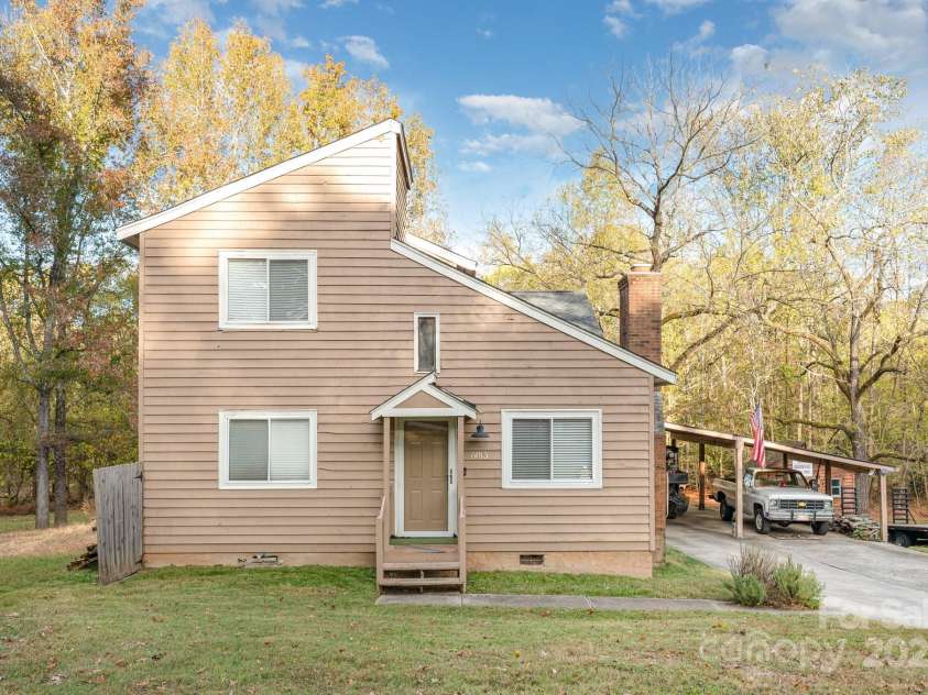 6013 Tall Tree Lane, Harrisburg, NC 28075.  MLS# CAR4316032, YatesRealty ID 524. 