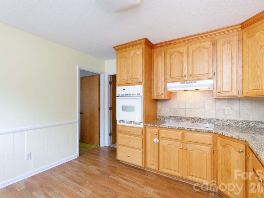 1731 Colony Road, Rock Hill, SC 29730.  MLS# CAR4427339, YatesRealty ID 52400. 