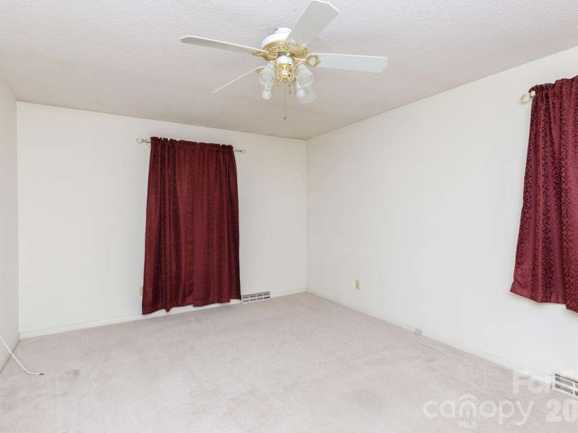 1731 Colony Road, Rock Hill, SC 29730.  MLS# CAR4427339, YatesRealty ID 52400. 
