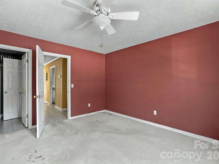 4032 Echo Farms Boulevard, Wilmington, NC 28412.  MLS# CAR4427479, YatesRealty ID 52401. 