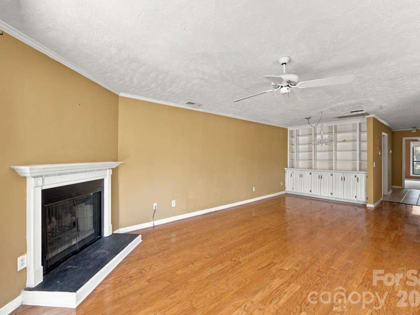 4032 Echo Farms Boulevard, Wilmington, NC 28412.  MLS# CAR4427479, YatesRealty ID 52401. 
