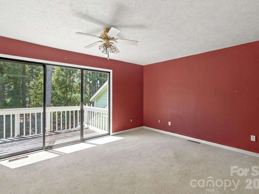 4032 Echo Farms Boulevard, Wilmington, NC 28412.  MLS# CAR4427479, YatesRealty ID 52401. 