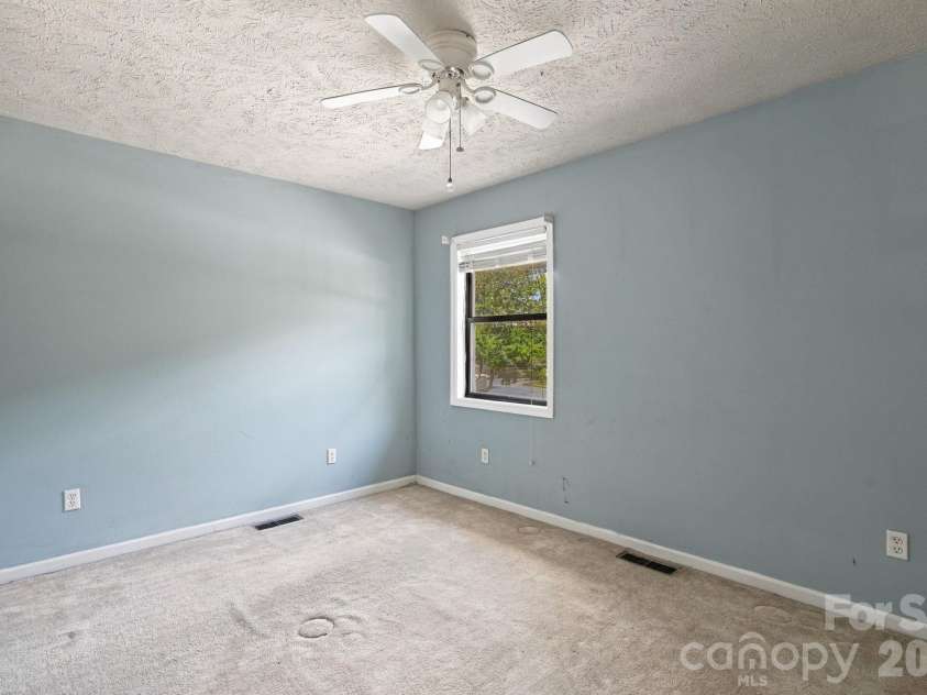 4032 Echo Farms Boulevard, Wilmington, NC 28412.  MLS# CAR4427479, YatesRealty ID 52401. 