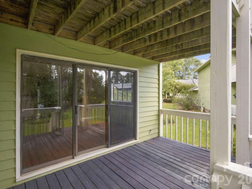 4032 Echo Farms Boulevard, Wilmington, NC 28412.  MLS# CAR4427479, YatesRealty ID 52401. 