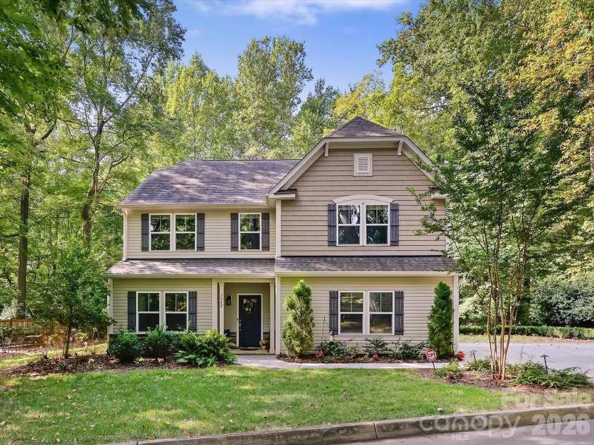 7042 Morganford Road, Charlotte, NC 28211.  MLS# CAR4426858, YatesRealty ID 52404. 