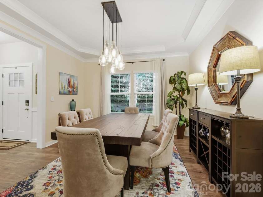 7042 Morganford Road, Charlotte, NC 28211.  MLS# CAR4426858, YatesRealty ID 52404. 